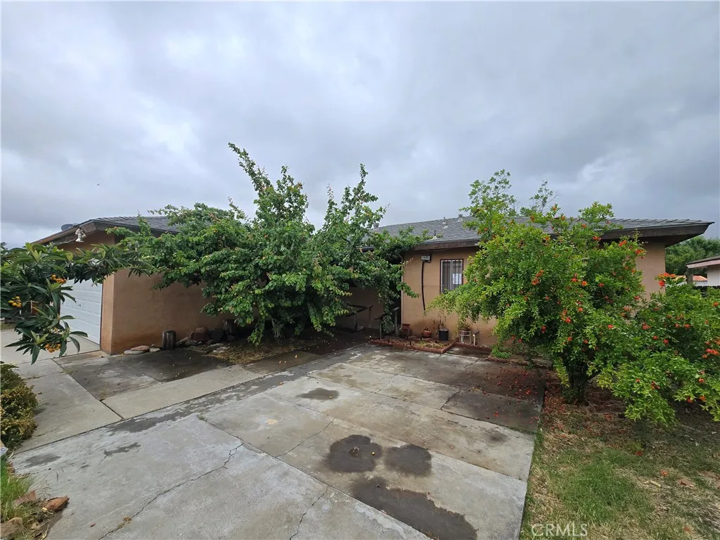 Listing